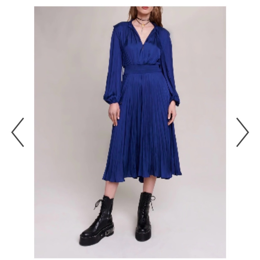 Maje deep Blue Pleated Midi Dress with V-Neck /40/